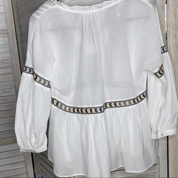 ❌SOLD❌Lucky Brand Embroidered Peasant Top - small - Picture 3 of 7